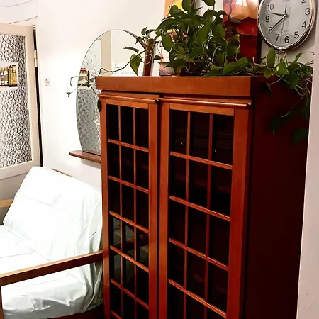 Hostel Bed Space Livorno-center *